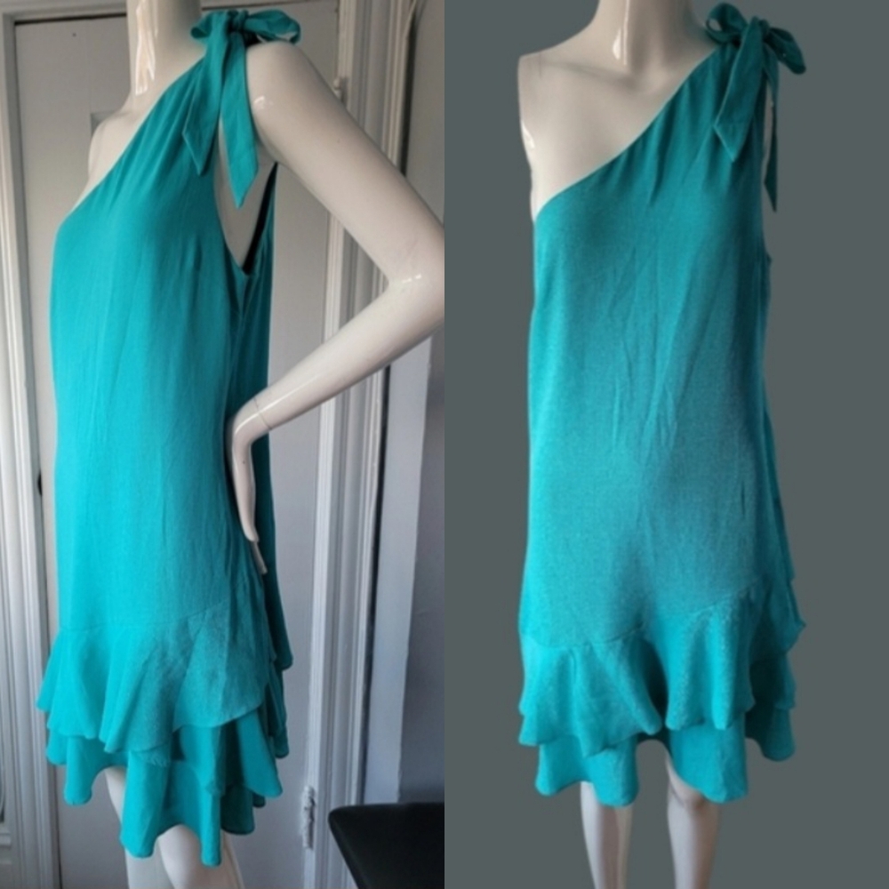 BCBGENERATION Medium Tank Dress